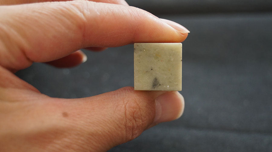 Elegant Qingtian Soapstone for Chinese Name Chop with Carved Dragon Top