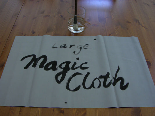 Magic Water Writing Cloth: Portable Reusable Surface for Mess-Free Art and Calligraphy