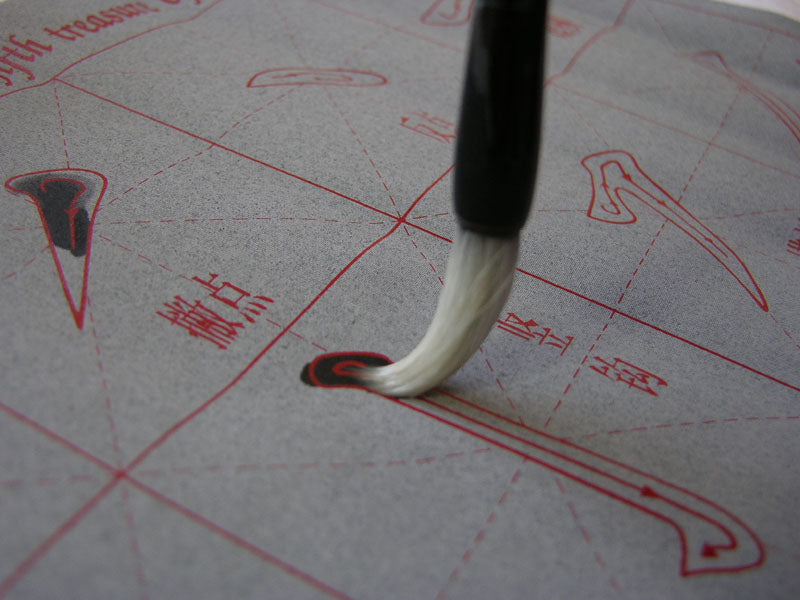 Magic Water Writing Cloth: Portable Reusable Surface for Mess-Free Art and Calligraphy