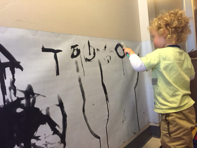 Magic Water Writing Cloth: Portable Reusable Surface for Mess-Free Art and Calligraphy