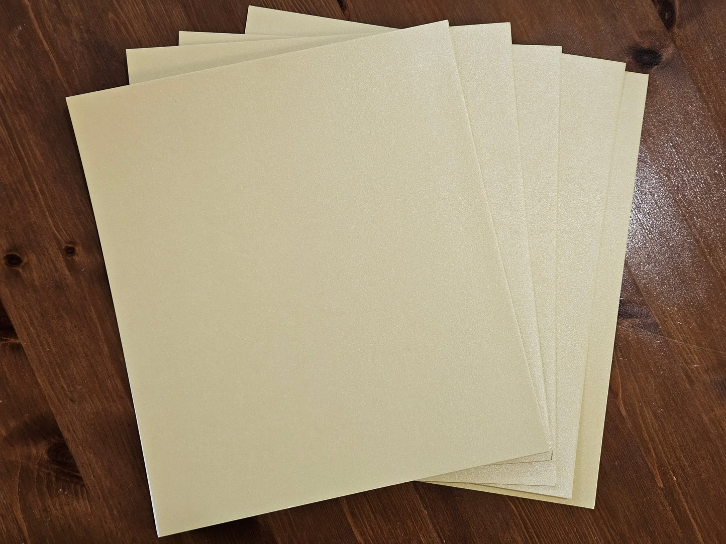 Paper-backed Silk Soft Cards – Pre-mounted Metallic Silk for Gongbi & Chinoiserie (27 × 24 cm, 5-Pack)