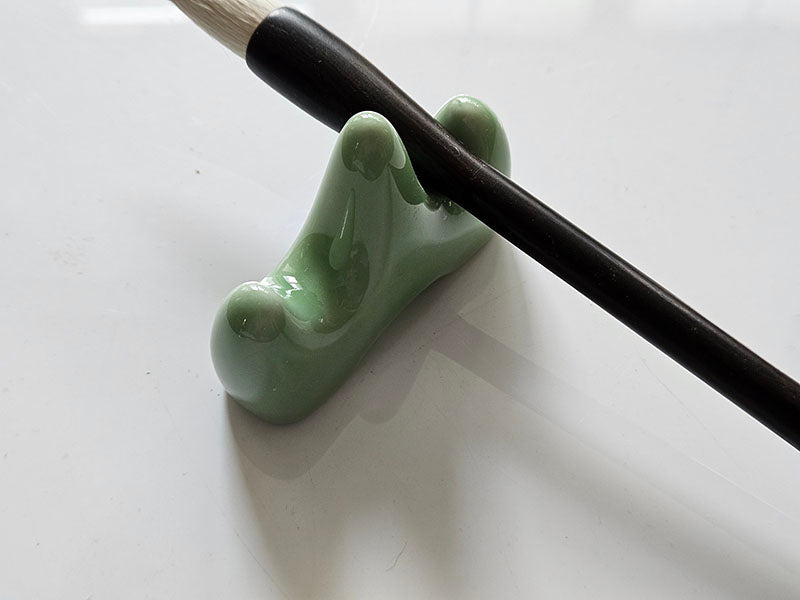 Celadon Porcelain Brush Rest – 2-Slot Bi Shan Brush Mountain