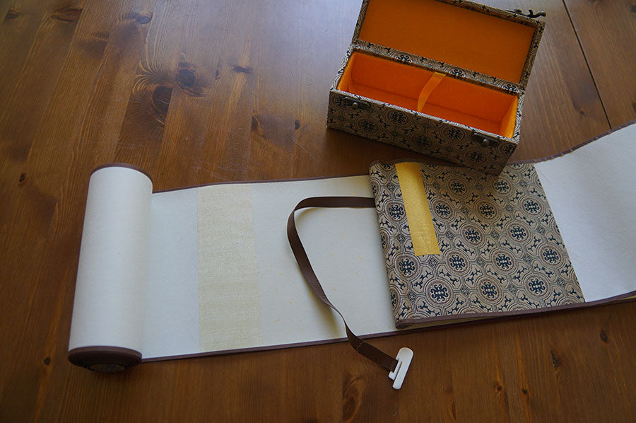 Blank Hand Scrolls Sized Xuan with Silk Brocade Box 16cm x 2.6M