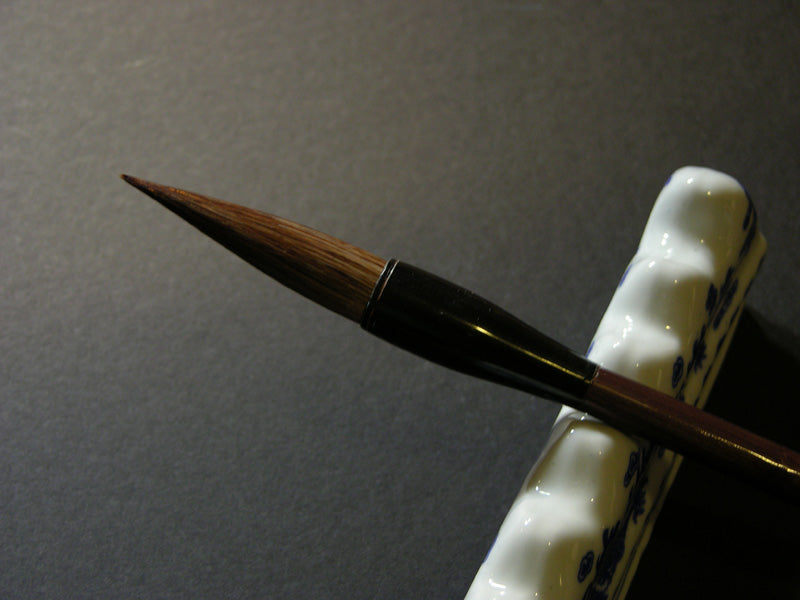 Master Xu Laosan's Multi-Function Wolf Hair Brush – From Orchid Blades to Flat Watercolor Washes - 2 Sizes Available